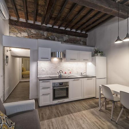 Lejlighed i Historisk Centrum på 60 m². Soveværelser: 1. Private badeværelser: 2. Firenze Værelse billede